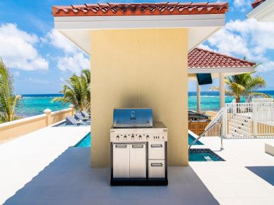 Cayman Islands Condo 945083