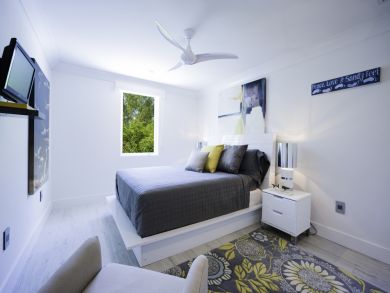 Cayman Islands Home 945086