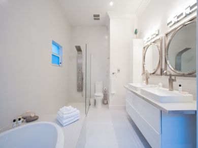 Cayman Islands Home 945086