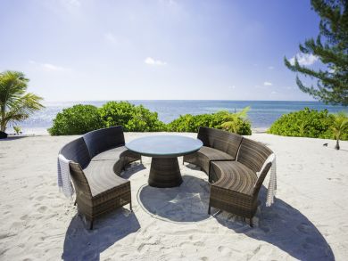 Cayman Islands Home 945086