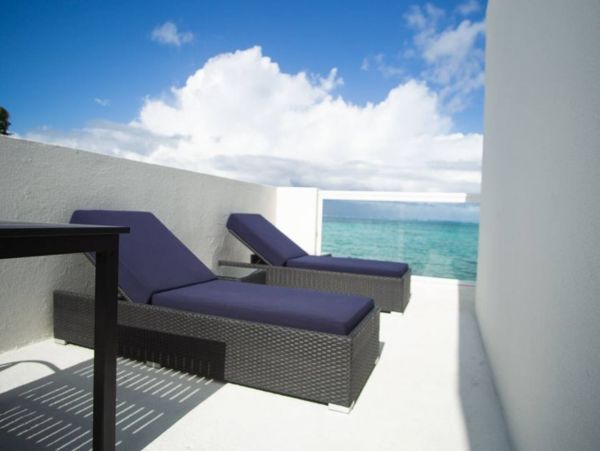 Turks and Caicos Vacation Pool Home Sleeps 4 Guests