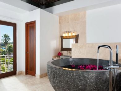 Turks and Caicos Vacation Rental Home Sleeps Two Guests