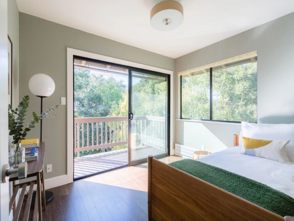 Sonoma Luxury Vacation Rental Pool Home Five Bedrooms