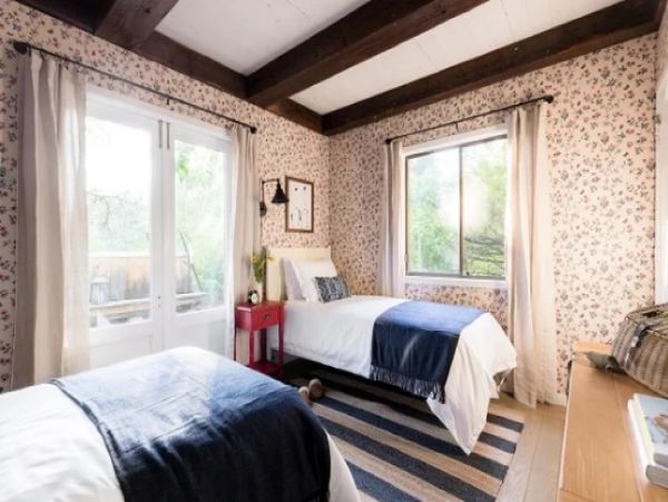 Lake Tahoe Six Bedroom Vacation Rental Home with Pool