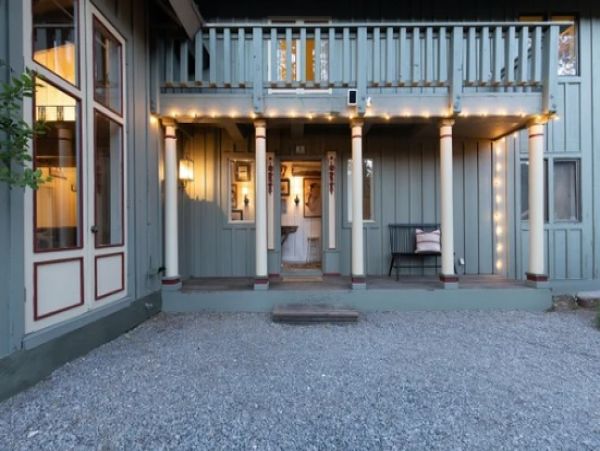 Lake Tahoe Six Bedroom Vacation Rental Home with Pool