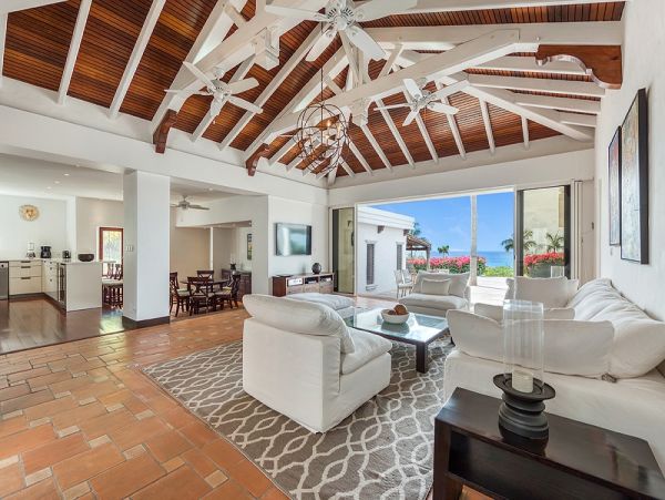 Elegant Spanish-Caribbean Villa Private Pool & Great Views