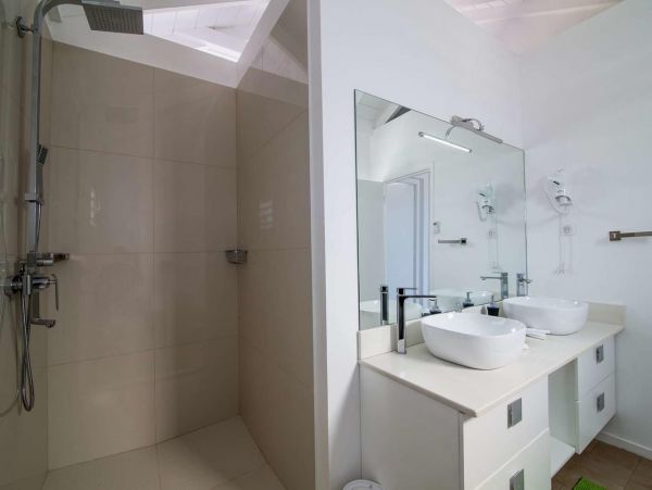 Oceanview Saint Martin Vacation Pool Home
