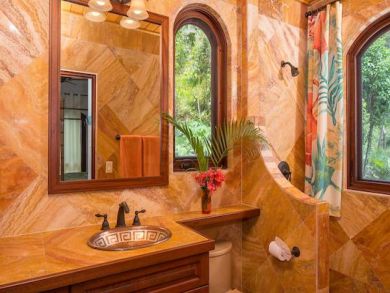 St. John Home 945329