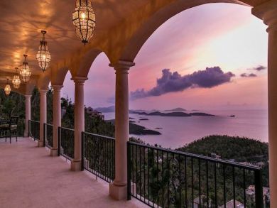 St. John Home 945329
