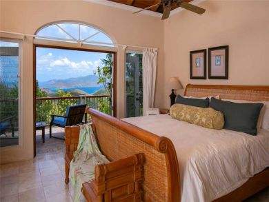 St. John Home 945330