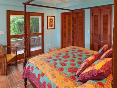 St. John Home 945332