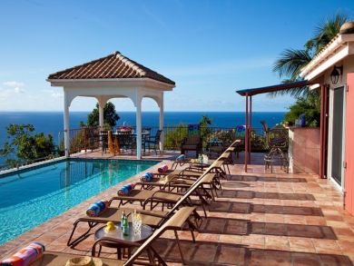 St. John Home 945332
