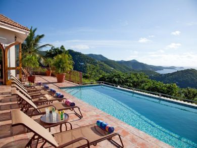 St. John Home 945332