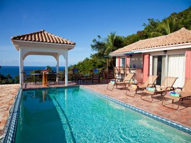 St. John Home 945332