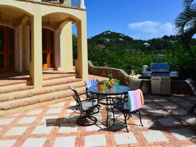 St. John Home 945333