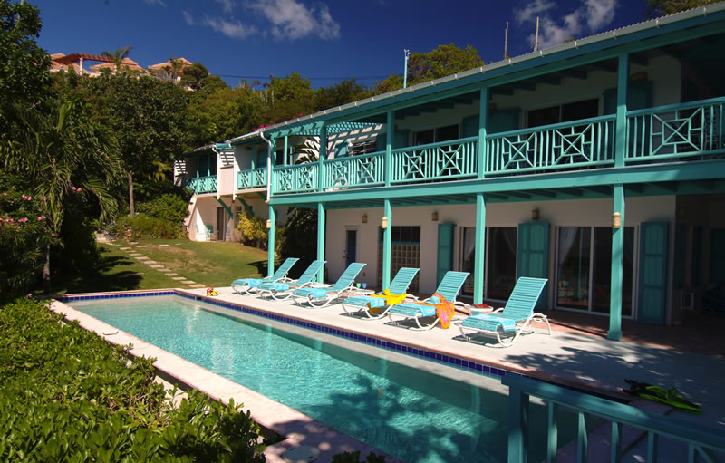 St. John Home 945336