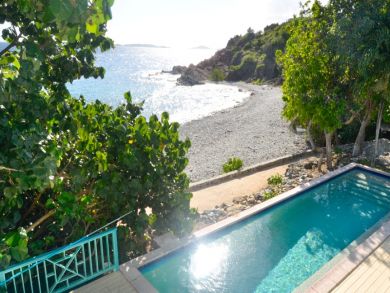 St. John Home 945336
