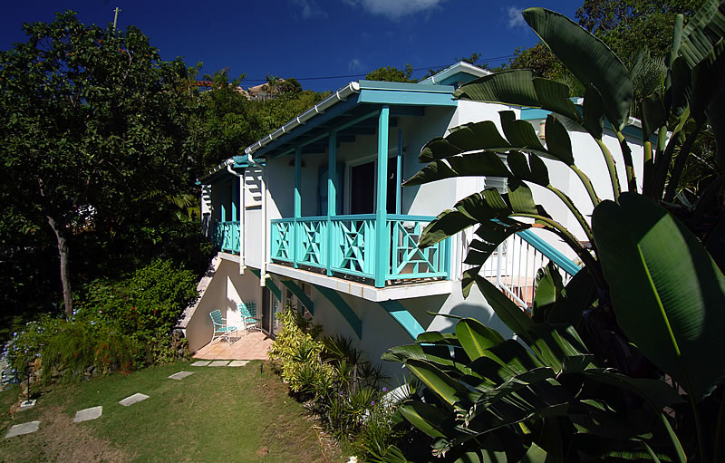 St. John Home 945336