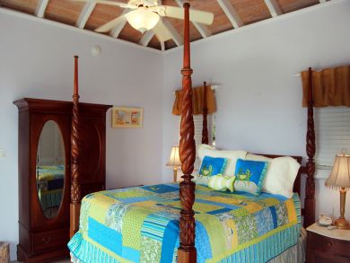 St. John Home 945336