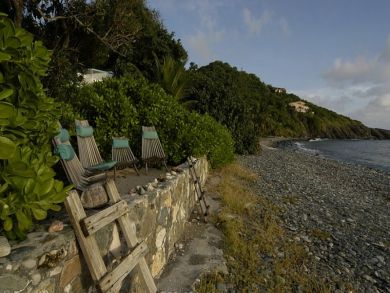 St. John Home 945336
