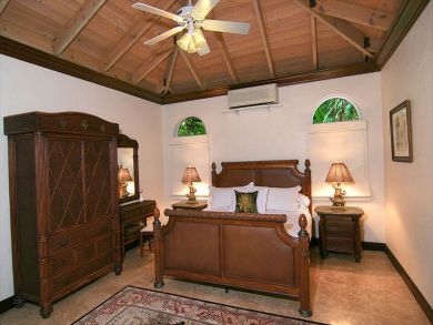 St. John Home 945340