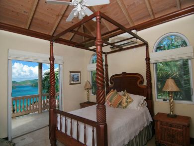 St. John Home 945340
