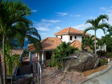 St. John Home 945342