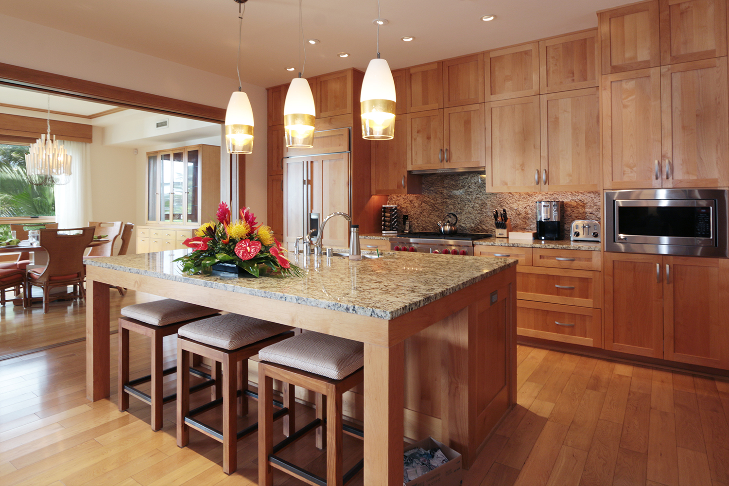 St. John Home 945342