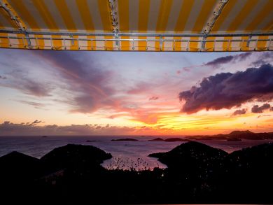 St. John Home 945342