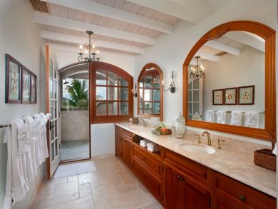 St. John Home 945344
