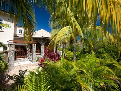 St. John Home 945344