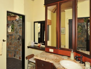 St. John Home 945345