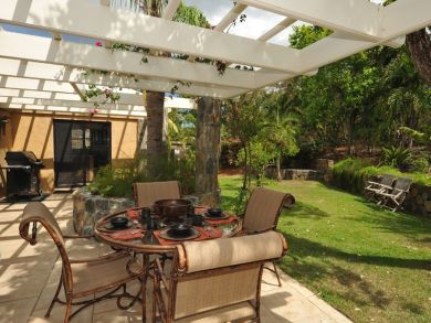 St. John Home 945345