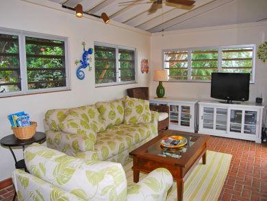 St. John Home 945346