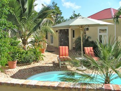 St. John Home 945351