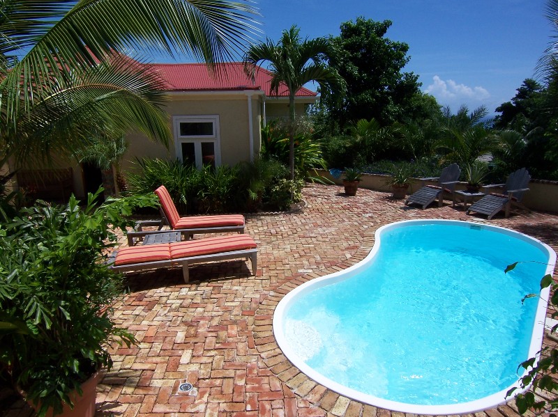 St. John Home 945351