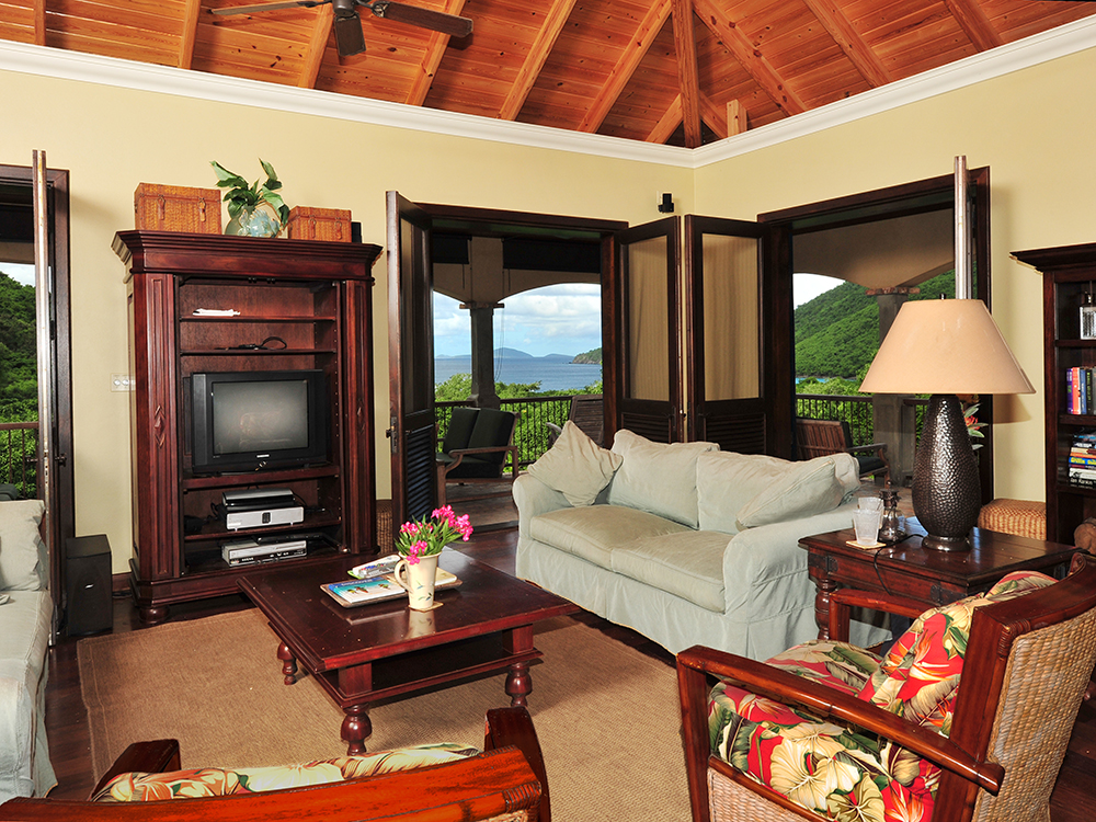 St. John Home 945361