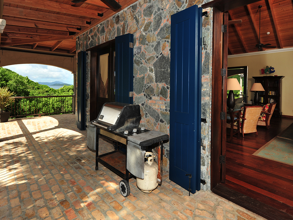 St. John Home 945361