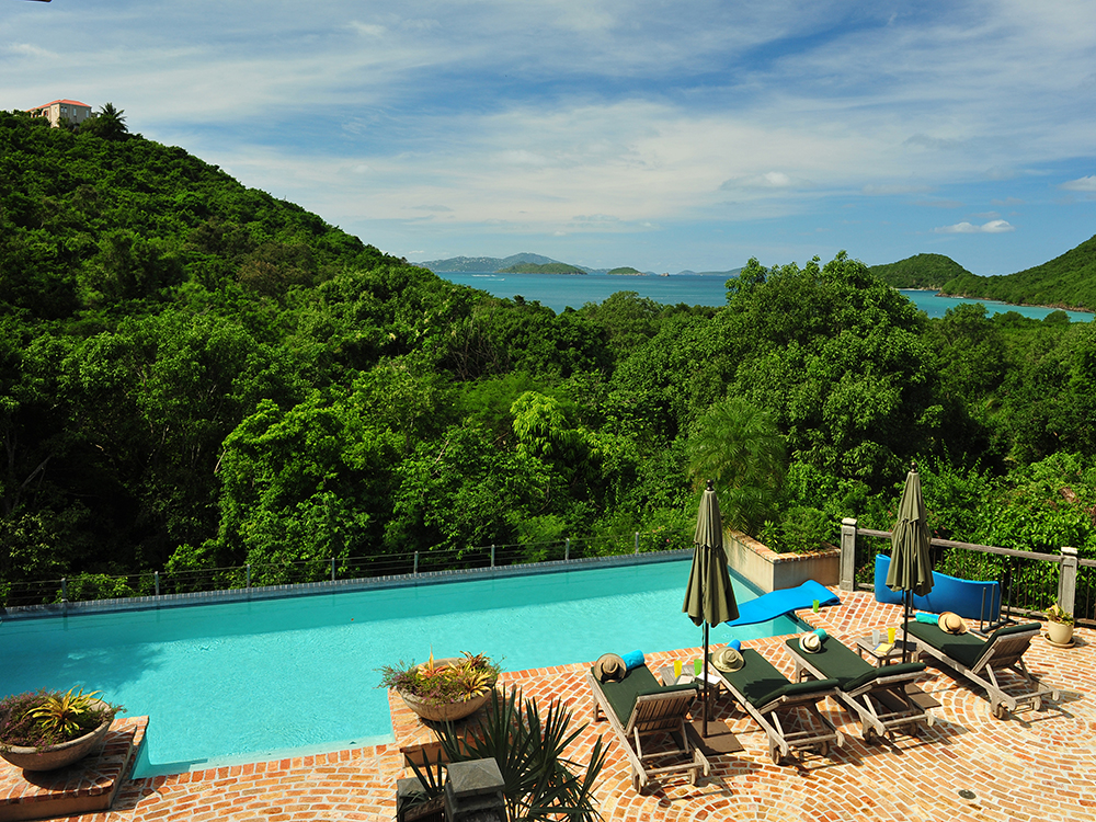 St. John Home 945361