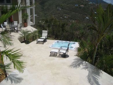 St. John Home 945365