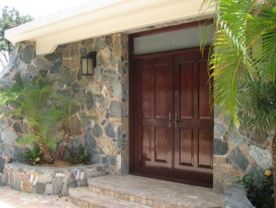 St. John Home 945365