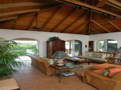 St. John Home 945366