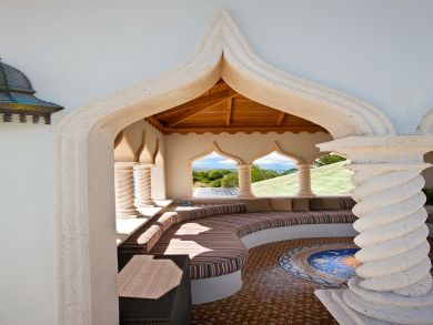 St. John Home 945367