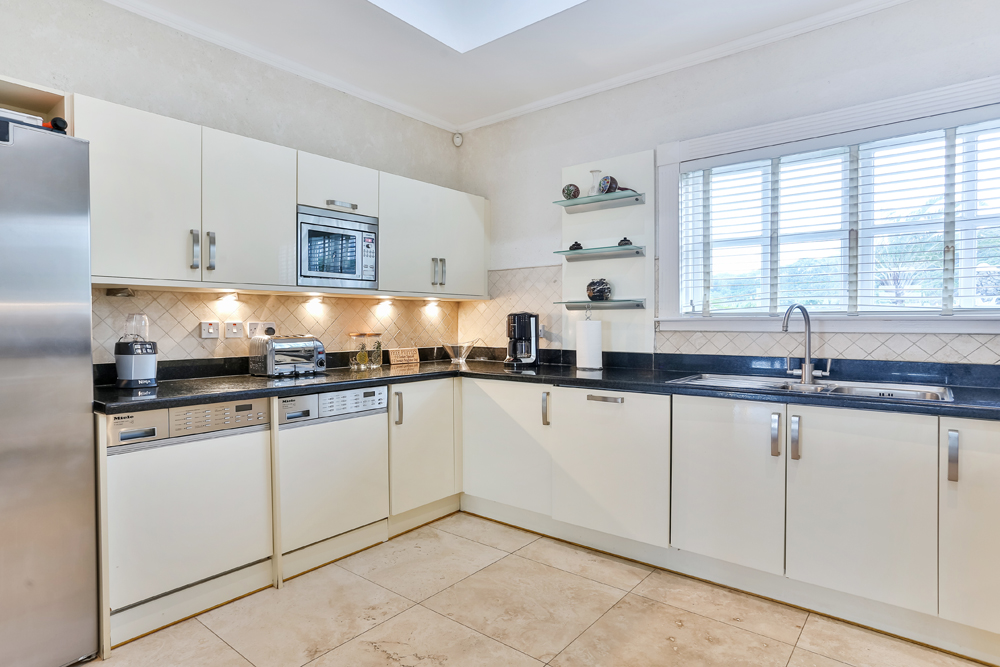 St. Lucia Home 945375 St. Lucia Home 945375