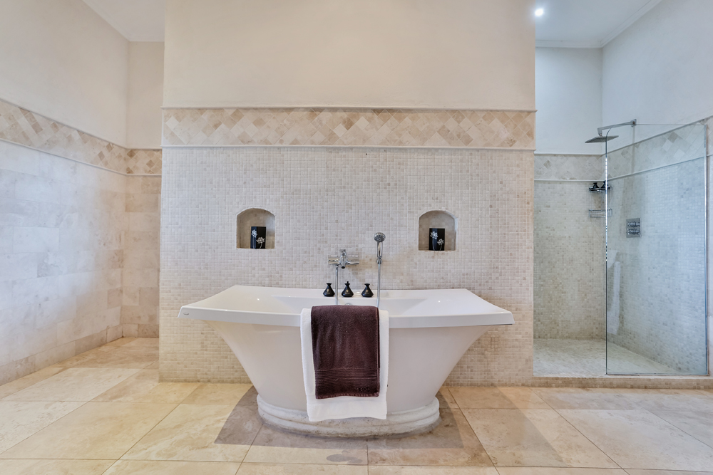 St. Lucia Home 945375 St. Lucia Home 945375