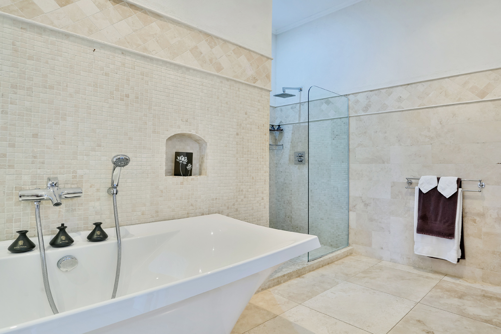 St. Lucia Home 945375 St. Lucia Home 945375