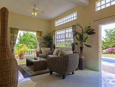St. Lucia Home 945377