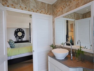 St. Lucia Home 945378