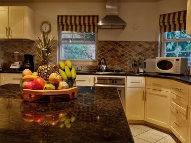 St. Lucia Home 945385 St. Lucia Home 945385