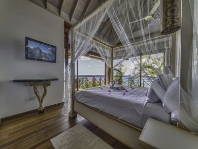 St. Lucia Home 945388 St. Lucia Home 945388